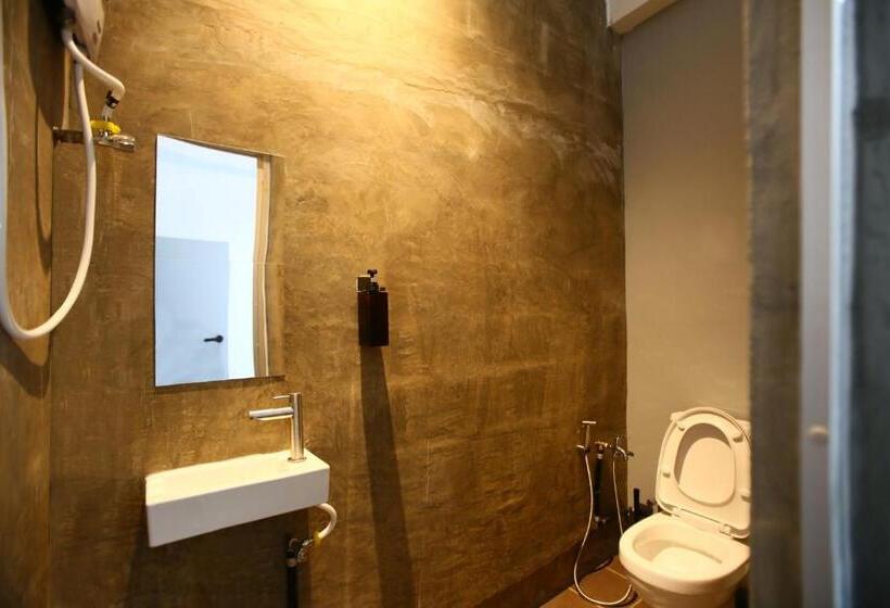 Hotel Hangoutspacez Queensbay At Bayan Lepas Penang