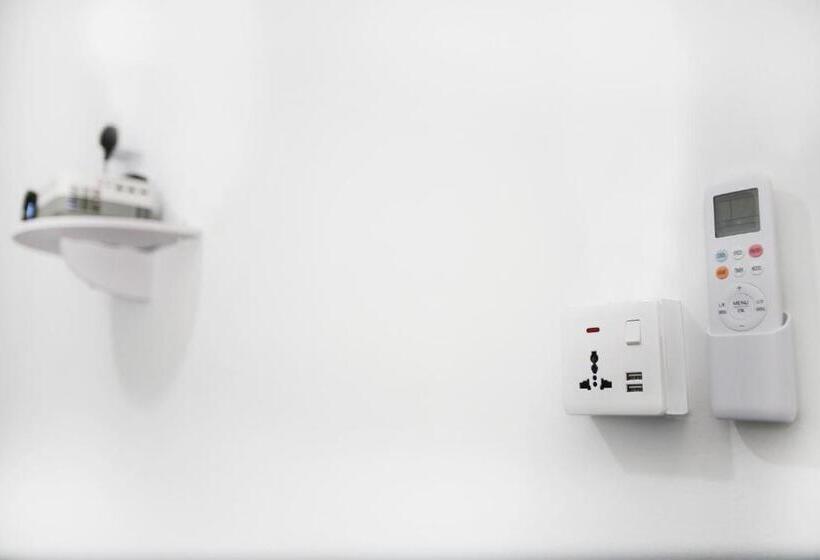 Hotel Hangoutspacez Queensbay At Bayan Lepas Penang