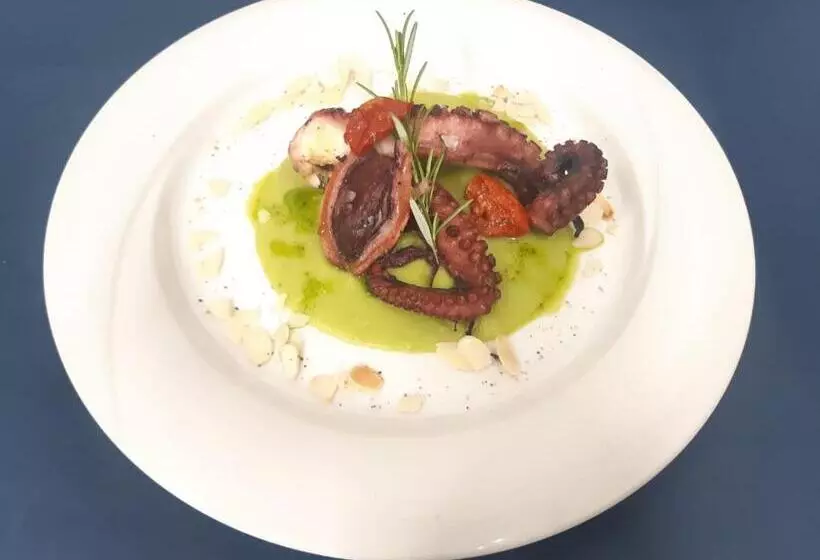 ホテル Oberdan Ristorante Pizzeria