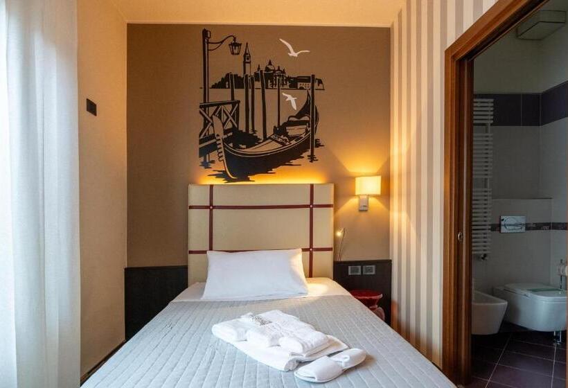 Hotel Oberdan Ristorante Pizzeria