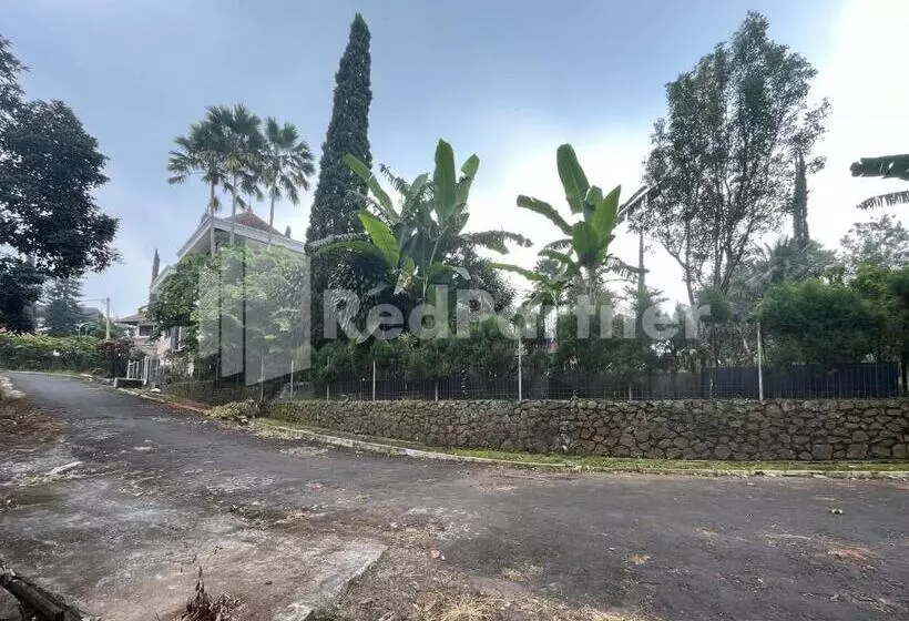 Hotelli Villa A2 Trawas Redpartner