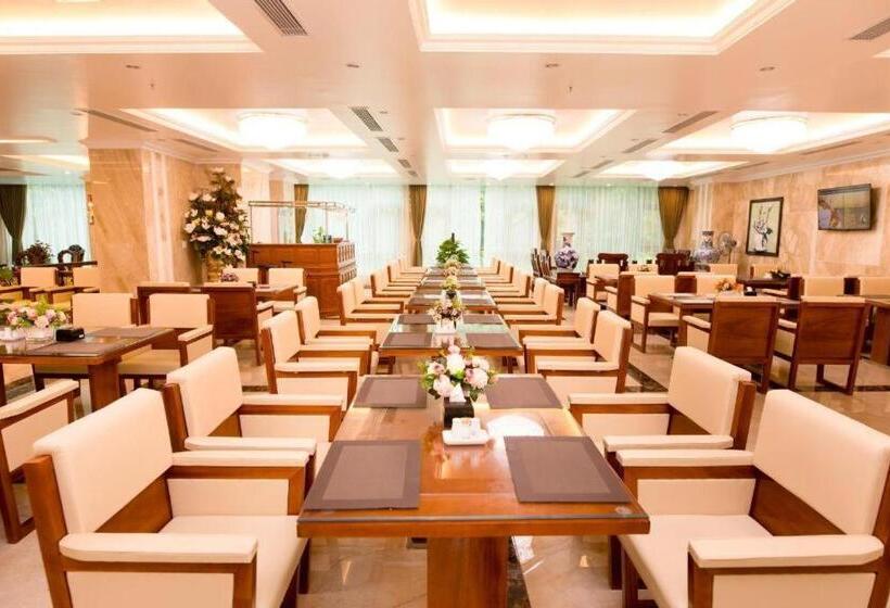 Lakeside Hotel Nam Dinh