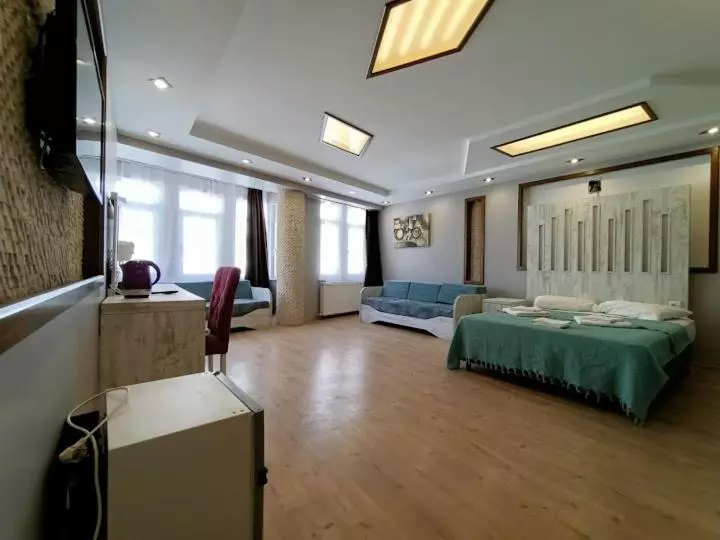 Moda Life Otel