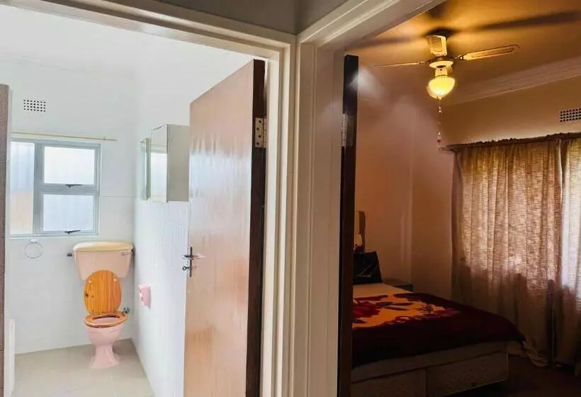 ペンション Great Choice Guest House Parow