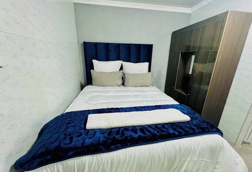 膳宿费 Honeyhills Excellence Resort J