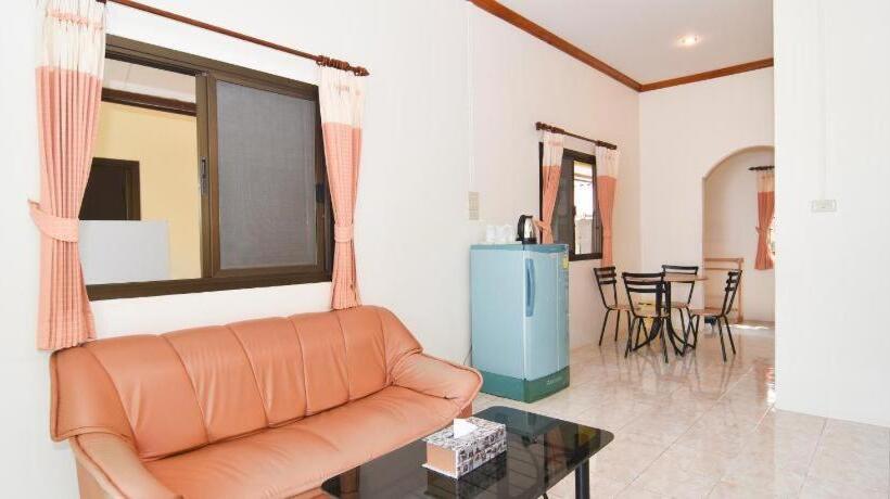 Resort Otel Oyo 570 Seaside Hua Hin