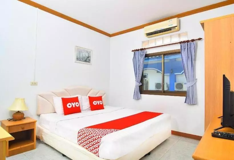 リゾートホテル Oyo 570 Seaside Hua Hin