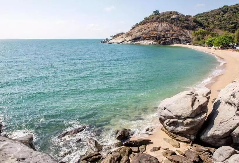 リゾートホテル Oyo 570 Seaside Hua Hin