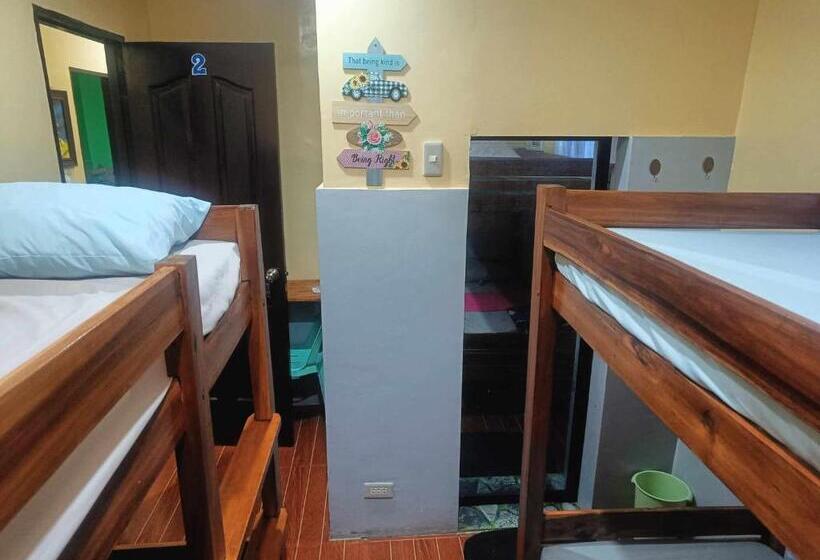 Schronisko Sevenne Inn Transient House