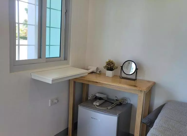 ユースホステル Tulomir #f 뚤로미르 행복한 2인실