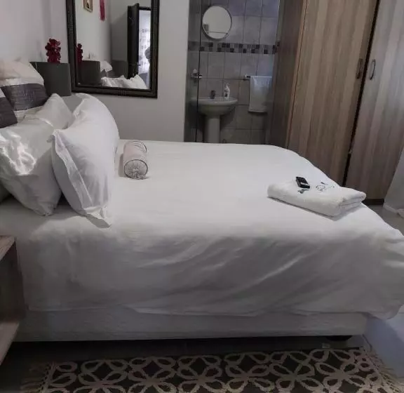 تختخواب و صبحانه Etokelo Bnb