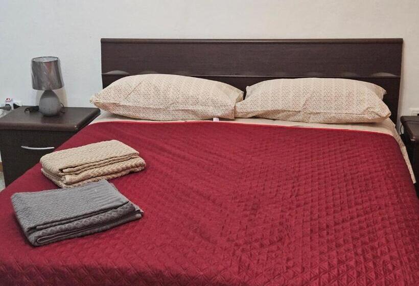 צימר Il Vecchio Lupo