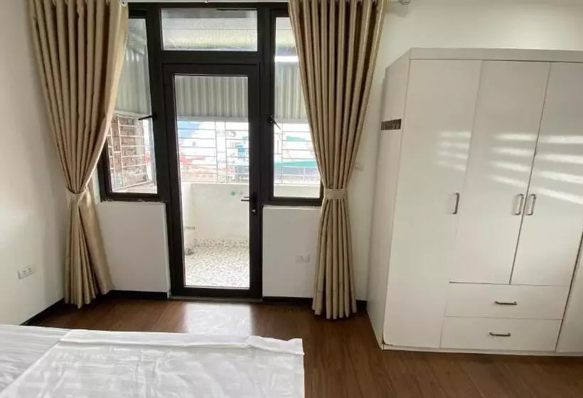 Era Apartment La Thành