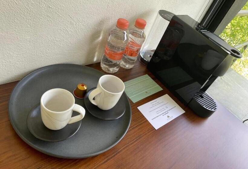 Hôtel Bajo La Montaña