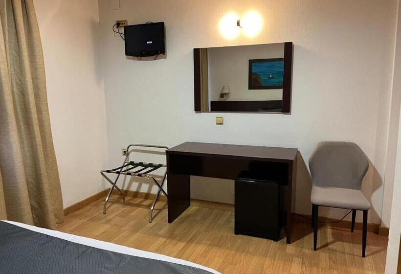 Отель Constitución