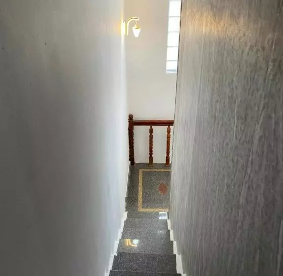 هتل Ivysnow đà Lạt