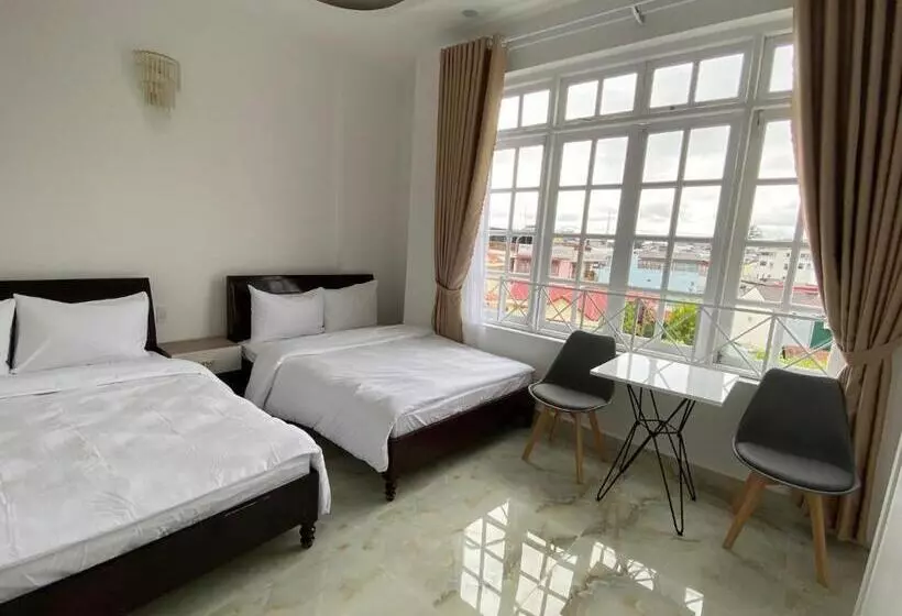هتل Ivysnow đà Lạt
