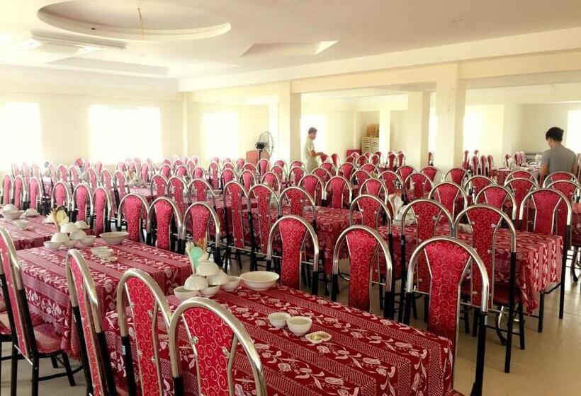 هتل Khách Sạn Phượng Phương