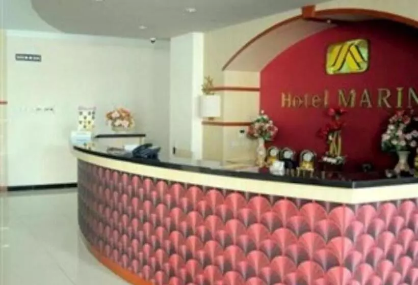 Hotelli Marina