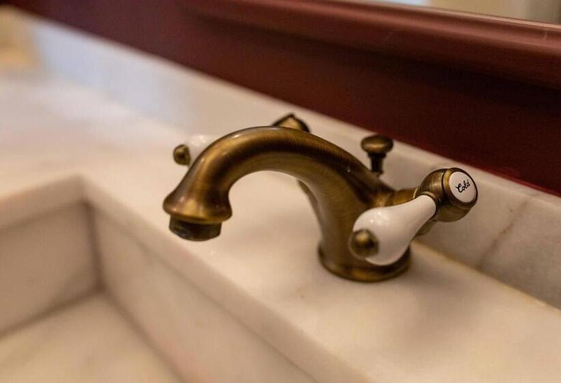 هتل Mastro Discoveries And Memories