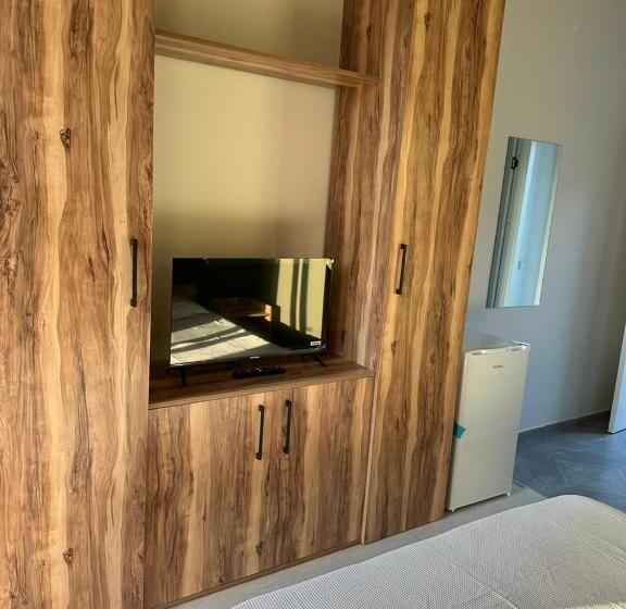 هتل Paradiso Kobuleti