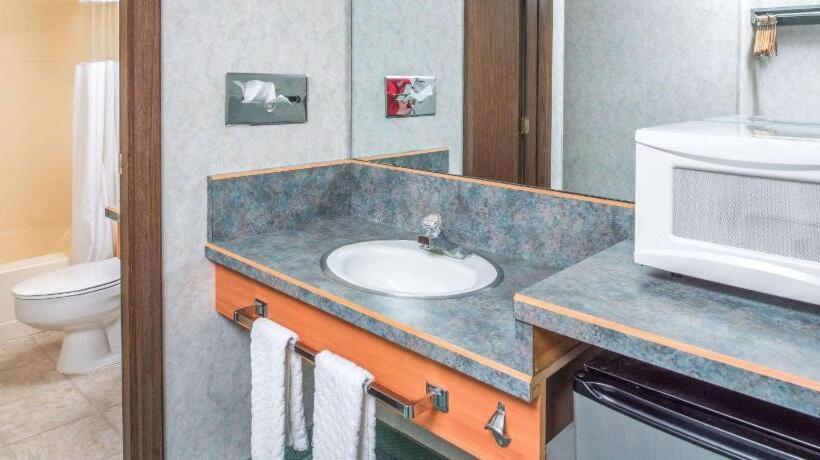 בית מלון כפרי Travelodge By Wyndham Kalispell