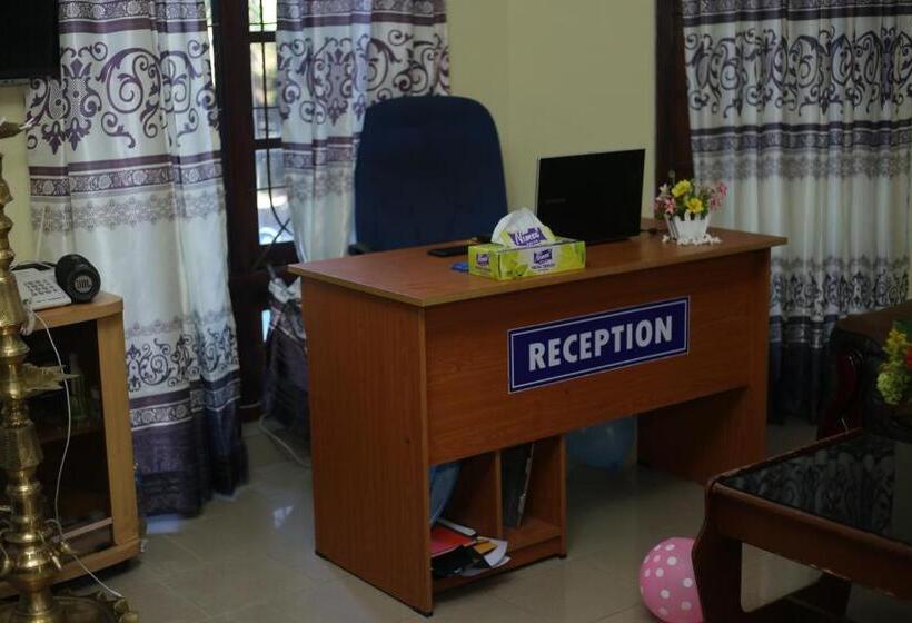 بنسيون Airport Residence Inn