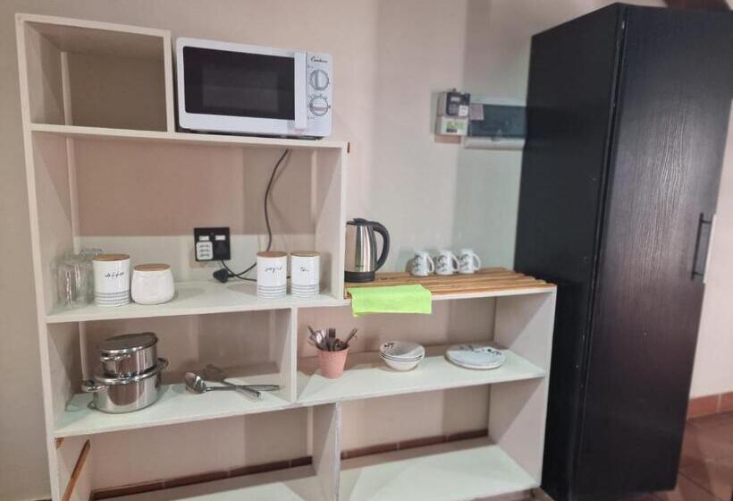 Пансион Imvunge Villa & Venue