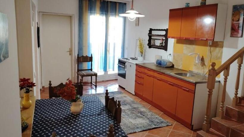 پانسیون Pansion Valentina