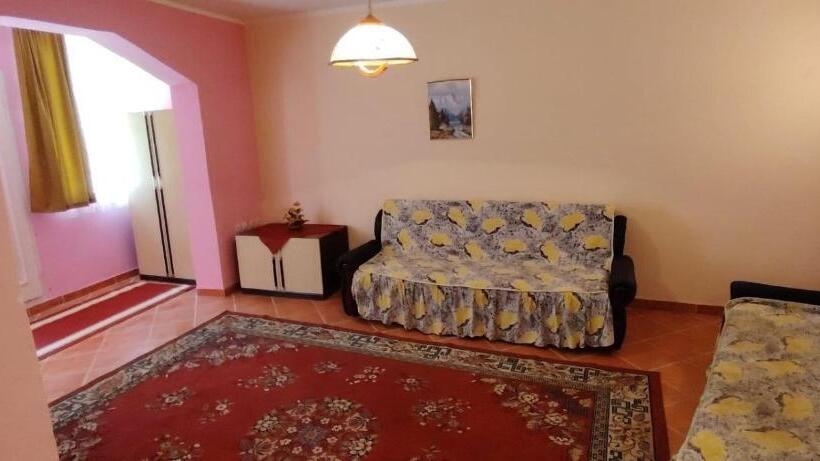 پانسیون Pansion Valentina