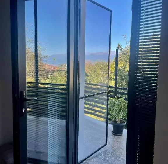 پانسیون Twins Guest House