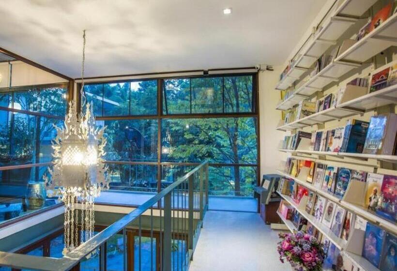 אתר נופש Villa Moreeda