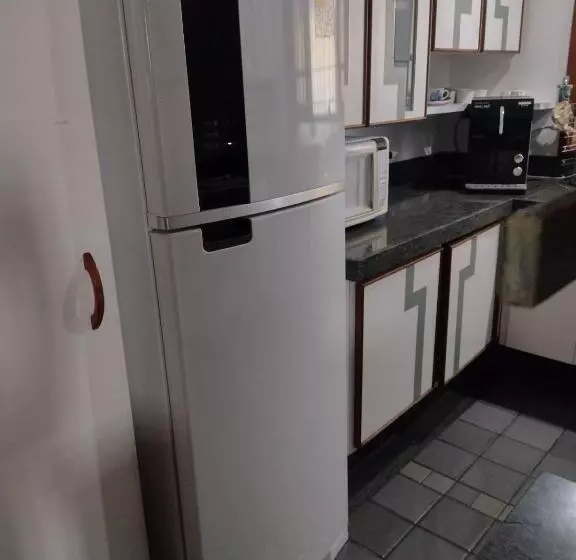 ユースホステル Suíte Disponível