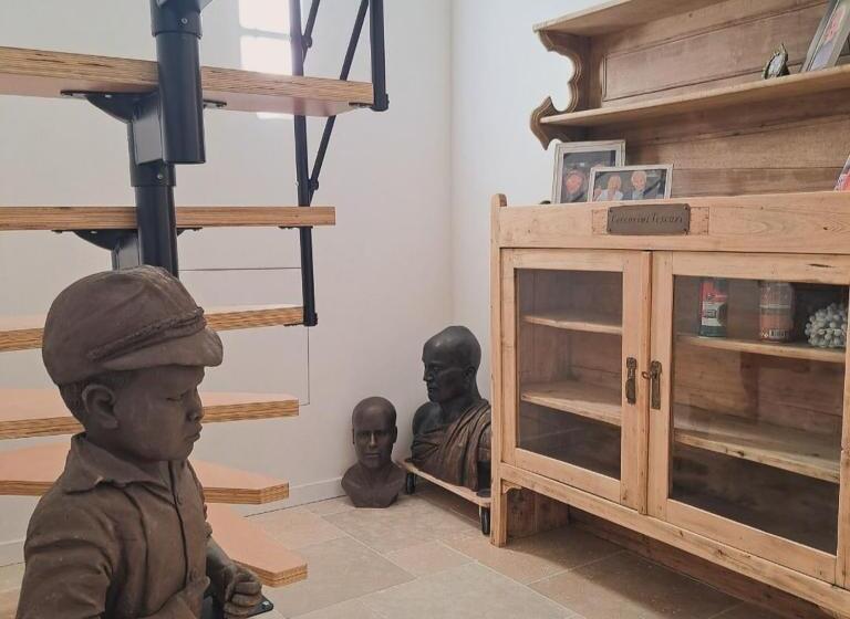 تختخواب و صبحانه Bastide De Marie Grasse