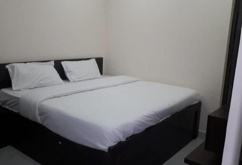 Chardham By Prithvi Hotels H