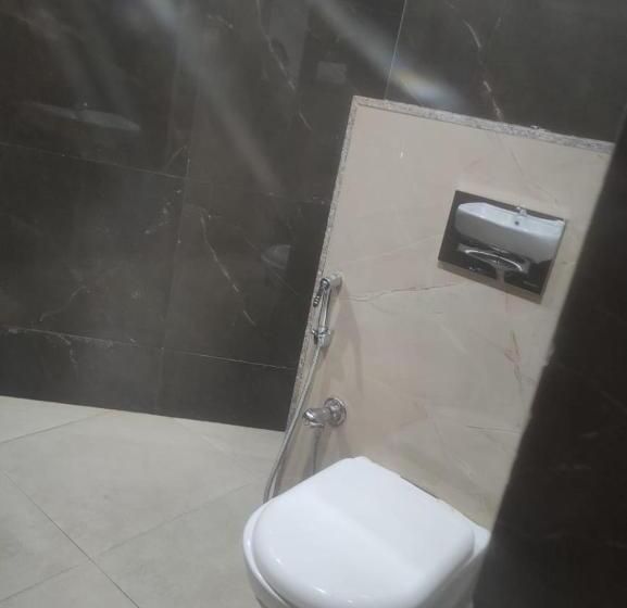 Chardham By Prithvi Hotels H