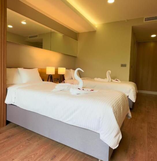 هتل Frezya Exclusively Women