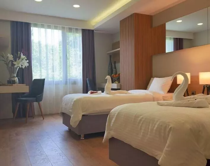 Hotelli Frezya   Exclusively Women