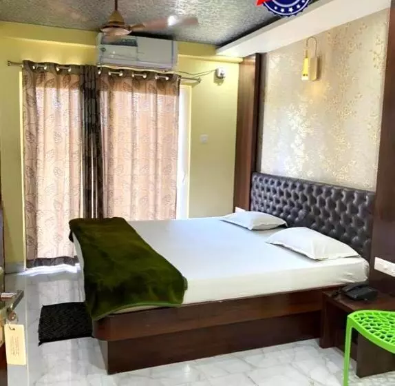 Goroomgo Hotel Arya Palace Puri Near Sea Beach   Luxury And Spacious Room With Parking Facilities