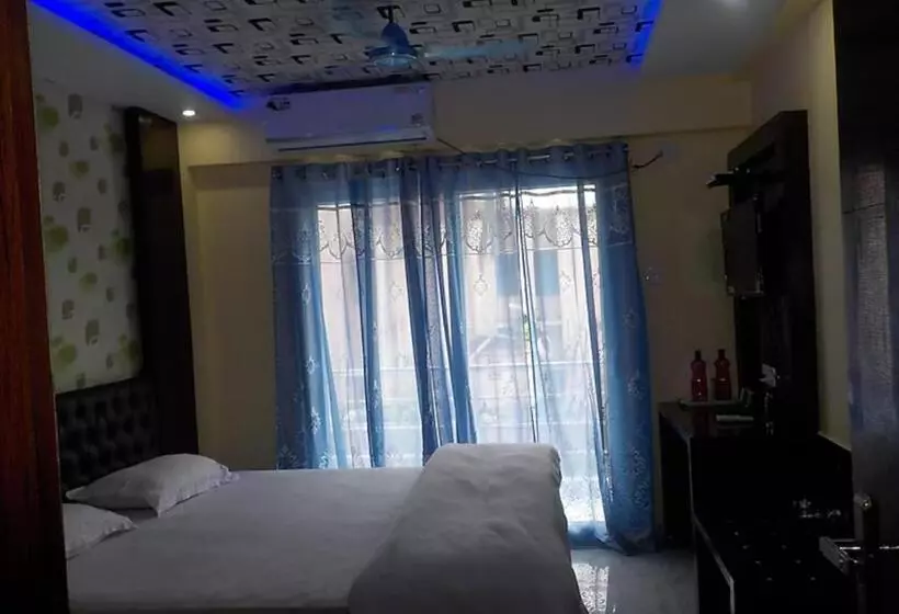 Goroomgo Hotel Arya Palace Puri Near Sea Beach   Luxury And Spacious Room With Parking Facilities