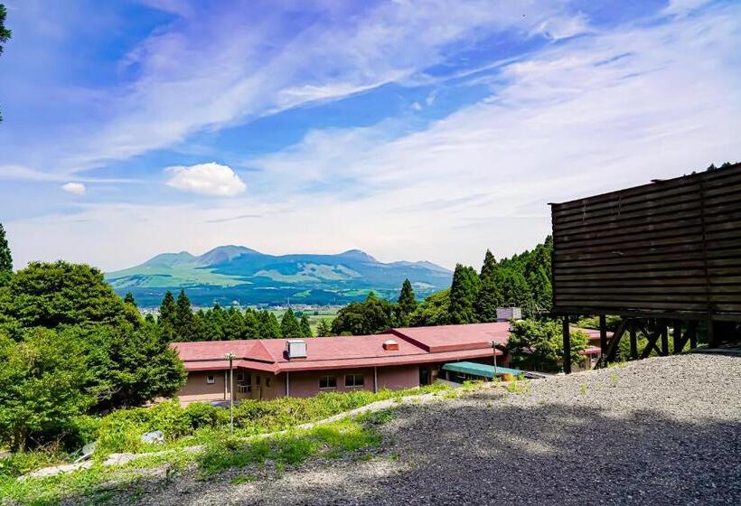 Hotelli フォレスタ阿蘇車帰