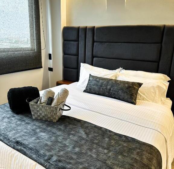 ホテル California