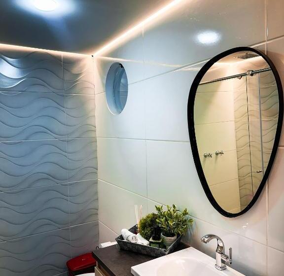 ホテル California