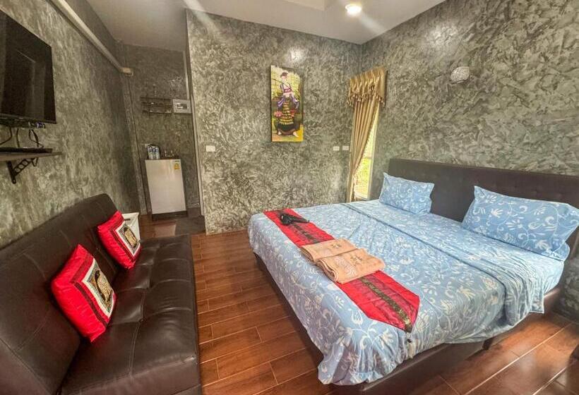 هتل Toraneethai Homestay Amphawa