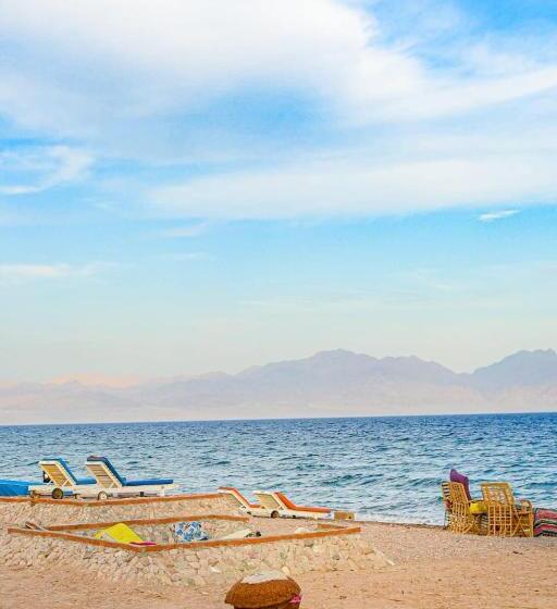 هتل Rayan S Beach Camp