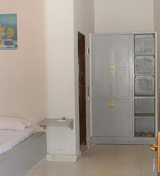 هتل Rayan S Beach Camp