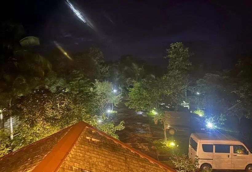 ホテル Runaliya Resort