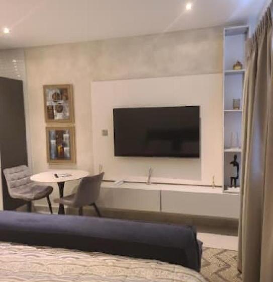 酒店 The Signature Apartments By Gadma Consult