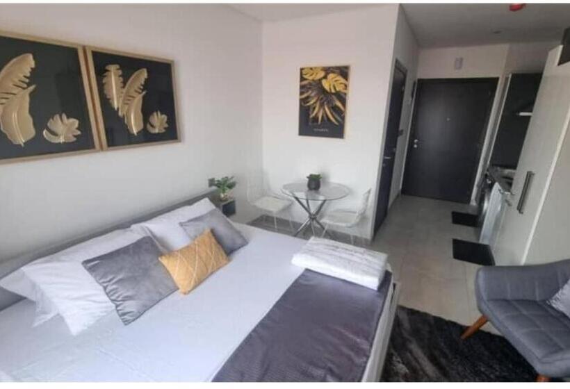 酒店 The Signature Apartments By Gadma Consult