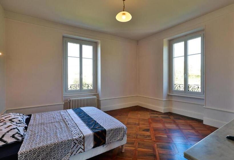 Hôtel Particulier Piscine & Spa